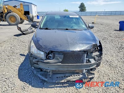 Piąte zdjęcie samochodu w środku: 2014 CHEVROLET CRUZE LS VIN:1G1PA5SG5E7431525 - miniatura