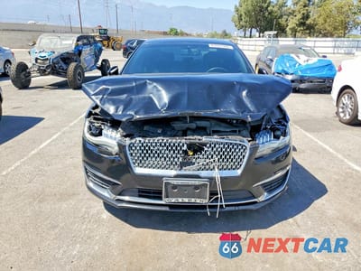 Piąte zdjęcie samochodu w środku: 2017 LINCOLN MKZ HYBRID RESERVE VIN:3LN6L5MU7HR645649 - miniatura