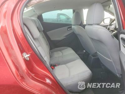 Zdjęcie 10 z 13 samochodu: 2019 TOYOTA YARIS LE VIN:3MYDLBYV6KY505569 - miniatura