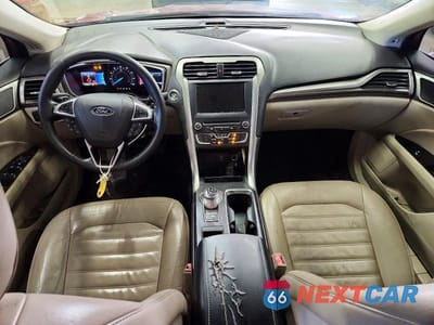 Zdjęcie 8 z 12 samochodu: 2017 FORD FUSION SE VIN:3FA6P0H94HR226522 - miniatura