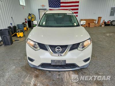 Piąte zdjęcie samochodu w środku: 2016 NISSAN ROGUE SV VIN:KNMAT2MV0GP690623 - miniatura