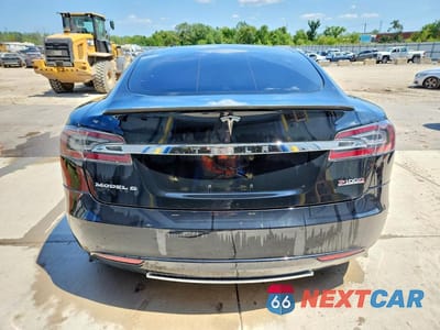Zdjęcie 6 z 12 samochodu: 2018 TESLA MODEL S VIN:5YJSA1E41JF285480 - miniatura