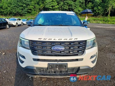 Piąte zdjęcie samochodu w środku: 2016 FORD EXPLORER SPORT VIN:1FM5K8GT1GGA42933 - miniatura
