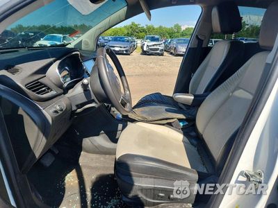 Zdjęcie 7 z 12 samochodu: 2017 BUICK ENCORE PREFERRED VIN:KL4CJASB2HB037236 - miniatura