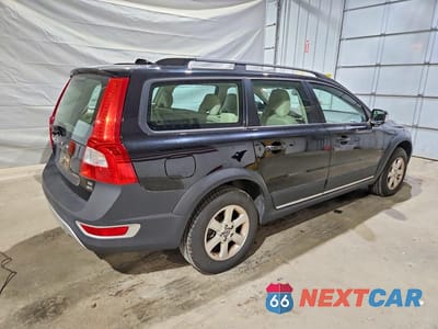 Trzecie zdjęcie samochodu z tyłu: 2008 VOLVO XC70 VIN:YV4BZ982381013241 - miniatura