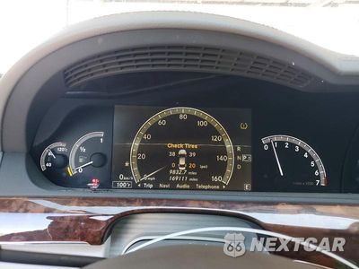 Zdjęcie 9 z 12 samochodu: 2011 MERCEDES-BENZ S 550 VIN:WDDNG7BB1BA385841 - miniatura