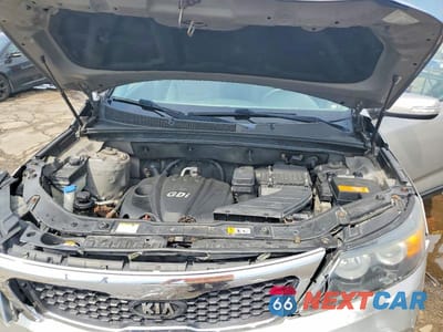 Zdjęcie 12 z 13 samochodu: 2013 KIA SORENTO LX VIN:5XYKT4A62DG391095 - miniatura