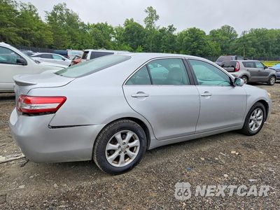 Trzecie zdjęcie samochodu z tyłu: 2011 TOYOTA CAMRY LE VIN:4T1BF3EK5BU670962 - miniatura