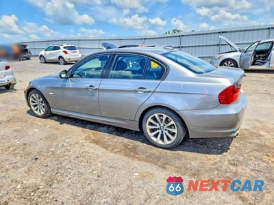 Drugie zdjęcie samochodu z przodu: 2011 BMW 328 XI SULEV VIN:WBAPK5C58BA662321 - miniatura