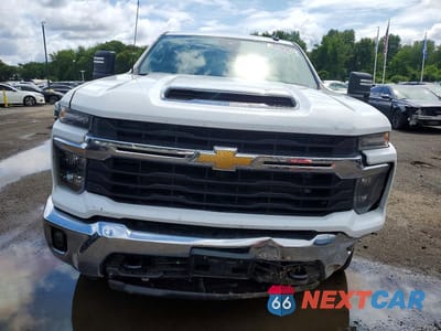 Piąte zdjęcie samochodu w środku: 2025 CHEVROLET SILVERADO K2500 HEAVY DUTY LT VIN:2GC1KNE75S1227466 - miniatura