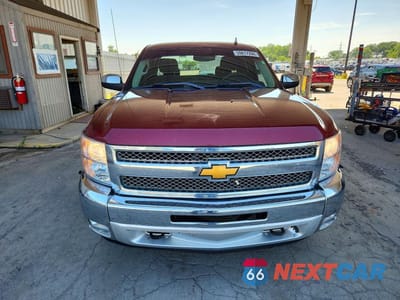 Piąte zdjęcie samochodu w środku: 2013 CHEVROLET SILVERADO K1500 LT VIN:1GCRKSE72DZ378759 - miniatura