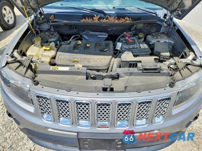 Zdjęcie 12 z 13 samochodu: 2017 JEEP COMPASS LATITUDE VIN:1C4NJDEB3HD162312 - miniatura