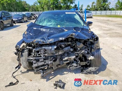 Piąte zdjęcie samochodu w środku: 2022 NISSAN VERSA SV VIN:3N1CN8EV6NL866770 - miniatura