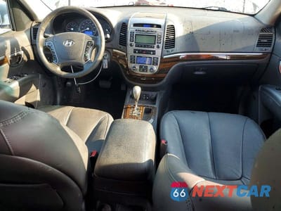 Zdjęcie 8 z 13 samochodu: 2012 HYUNDAI SANTA FE LIMITED VIN:5XYZKDAG0CG094772 - miniatura