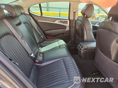 Zdjęcie 10 z 13 samochodu: 2021 GENESIS G70 ELITE VIN:KMTG34LA5MU072748 - miniatura