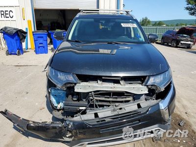 Piąte zdjęcie samochodu w środku: 2019 MITSUBISHI OUTLANDER GT VIN:JA4JZ4AXXKJ001385 - miniatura