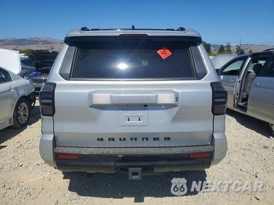Zdjęcie 6 z 13 samochodu: 2025 TOYOTA 4RUNNER TRD SPORT PREMIUM VIN:JTEVA5BR0S5071275 - miniatura