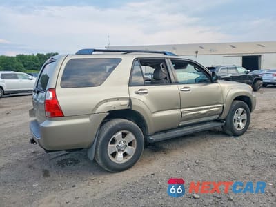 Trzecie zdjęcie samochodu z tyłu: 2006 TOYOTA 4RUNNER SR5 VIN:JTEBU14R560092819 - miniatura