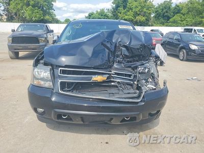 Piąte zdjęcie samochodu w środku: 2014 CHEVROLET SUBURBAN K1500 LTZ VIN:1GNSKKE72ER177714 - miniatura