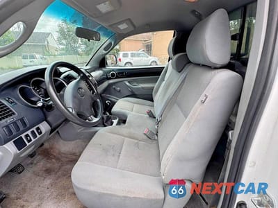 Zdjęcie 11 z 12 samochodu: 2009 TOYOTA TACOMA BASE VIN:5TENX22N09Z593104 - miniatura