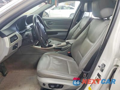 Zdjęcie 7 z 12 samochodu: 2006 BMW 330 I VIN:WBAVB33556PS15931 - miniatura