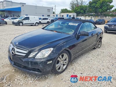 2011 MERCEDES-BENZ E 350 WDDKK5GF1BF085981 - główne zdjęcie licytacji z USA - miniatura