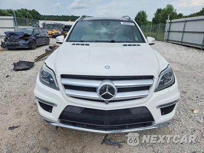 Piąte zdjęcie samochodu w środku: 2016 MERCEDES-BENZ GL550 VIN:4JGDF7DE2GA644551 - miniatura