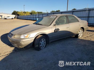 1998 TOYOTA CAMRY LE V6 JT2BF22K1W0112230 - główne zdjęcie licytacji z USA - miniatura