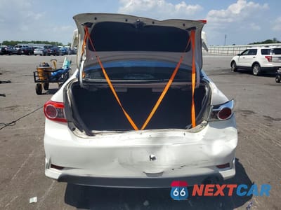 Zdjęcie 6 z 12 samochodu: 2013 TOYOTA COROLLA S VIN:5YFBU4EE6DP106117 - miniatura
