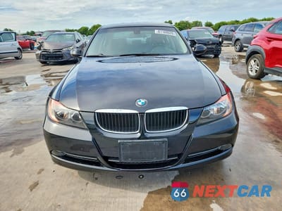 Piąte zdjęcie samochodu w środku: 2008 BMW 328 I VIN:WBAVA33528K054389 - miniatura