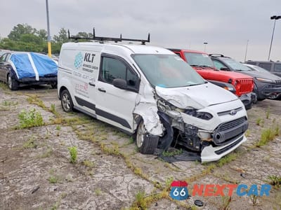 Czwarte zdjęcie samochodu z boku: 2015 FORD TRANSIT CONNECT XLT VIN:NM0LS7FX6F1216178 - miniatura