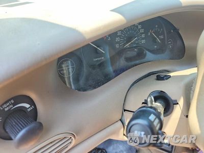Zdjęcie 9 z 12 samochodu: 2002 BUICK CENTURY LIMITED VIN:2G4WY55J021279681 - miniatura