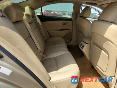 Zdjęcie 10 z 12 samochodu: 2012 LEXUS ES 350 VIN:JTHBK1EG3C2512177 - miniatura