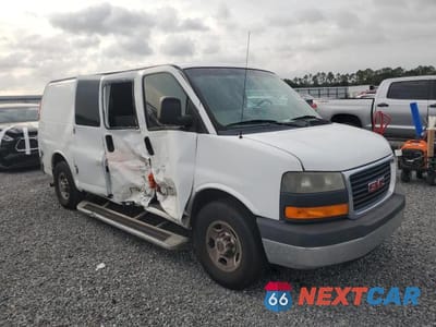 Czwarte zdjęcie samochodu z boku: 2014 GMC SAVANA G2500 VIN:1GTW7FCA1E1903966 - miniatura