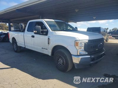 Czwarte zdjęcie samochodu z boku: 2020 FORD F250 SUPER DUTY VIN:1FT7X2AT1LED95229 - miniatura