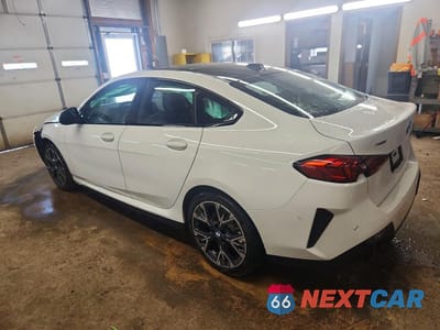 Drugie zdjęcie samochodu z przodu: 2026 BMW 228XI VIN:WBA23GG08T7U34108 - miniatura