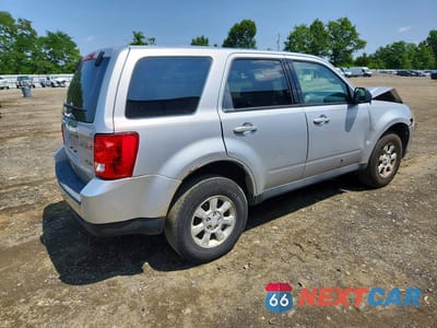 Trzecie zdjęcie samochodu z tyłu: 2011 MAZDA TRIBUTE I VIN:4F2CY9C72BKM01057 - miniatura