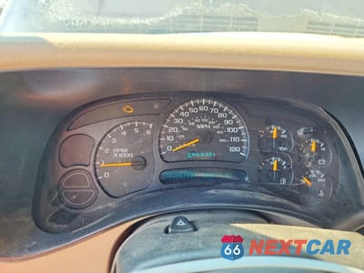 Zdjęcie 9 z 13 samochodu: 2004 GMC YUKON XL K1500 VIN:3GKFK16Z74G158888 - miniatura