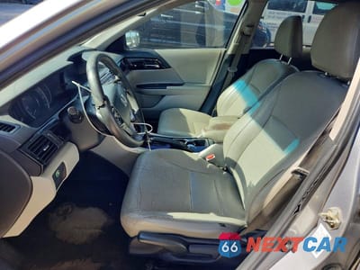 Zdjęcie 7 z 12 samochodu: 2016 HONDA ACCORD LX VIN:1HGCR2F38GA150816 - miniatura
