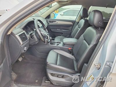 Zdjęcie 7 z 12 samochodu: 2019 VOLKSWAGEN ATLAS SE VIN:1V2LR2CA7KC530517 - miniatura