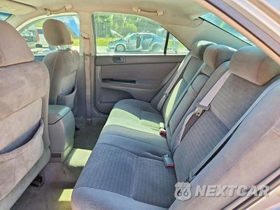 Zdjęcie 10 z 12 samochodu: 2005 TOYOTA CAMRY LE VIN:4T1BE32K55U429608 - miniatura