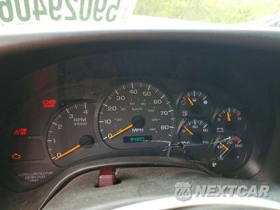 Zdjęcie 9 z 13 samochodu: 2009 GMC C8500 UTILITY / SERVICE TRUCK VIN:1GDP8C1B09F411039 - miniatura