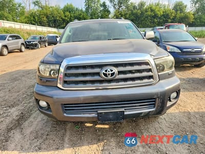 Piąte zdjęcie samochodu w środku: 2011 TOYOTA SEQUOIA SR5 VIN:5TDBW5G14BS047972 - miniatura