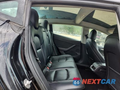 Zdjęcie 10 z 12 samochodu: 2022 TESLA MODEL 3 VIN:5YJ3E1EAXNF370905 - miniatura
