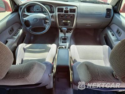Zdjęcie 8 z 12 samochodu: 2002 TOYOTA 4RUNNER SR5 VIN:JT3GN86R420243676 - miniatura
