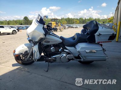 Trzecie zdjęcie samochodu z tyłu: 2008 HARLEY-DAVIDSON FLHTCUI VIN:1HD1FC4168Y672468 - miniatura