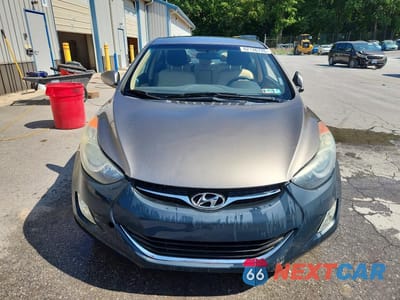 Piąte zdjęcie samochodu w środku: 2013 HYUNDAI ELANTRA GLS VIN:5NPDH4AE4DH339395 - miniatura
