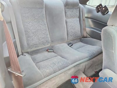 Zdjęcie 10 z 12 samochodu: 2000 HONDA CIVIC EX VIN:1HGEJ8247YL120438 - miniatura