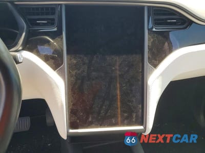Zdjęcie 9 z 13 samochodu: 2020 TESLA MODEL X VIN:5YJXCDE26LF231868 - miniatura