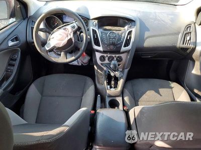 Zdjęcie 8 z 12 samochodu: 2014 FORD FOCUS SE VIN:1FADP3F25EL310891 - miniatura